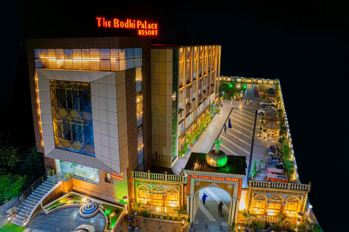 THE BODHI PALACE RESORT - Housity