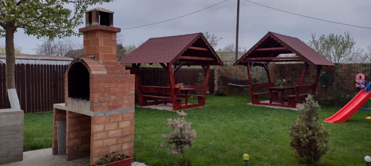 Casă de vacanță la Nea Nicu Murighiol - Housity