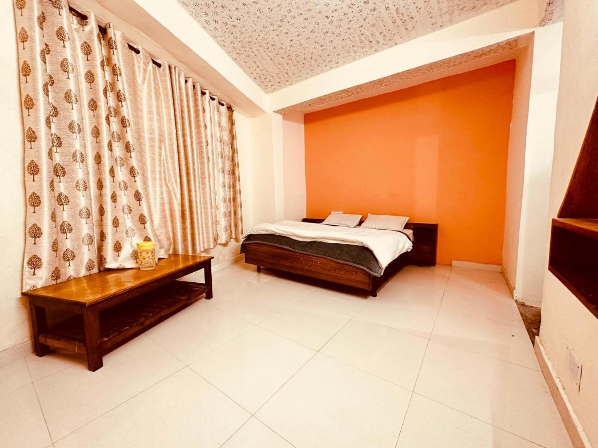 Hotel Daulat - A Home In Mountains - Housity