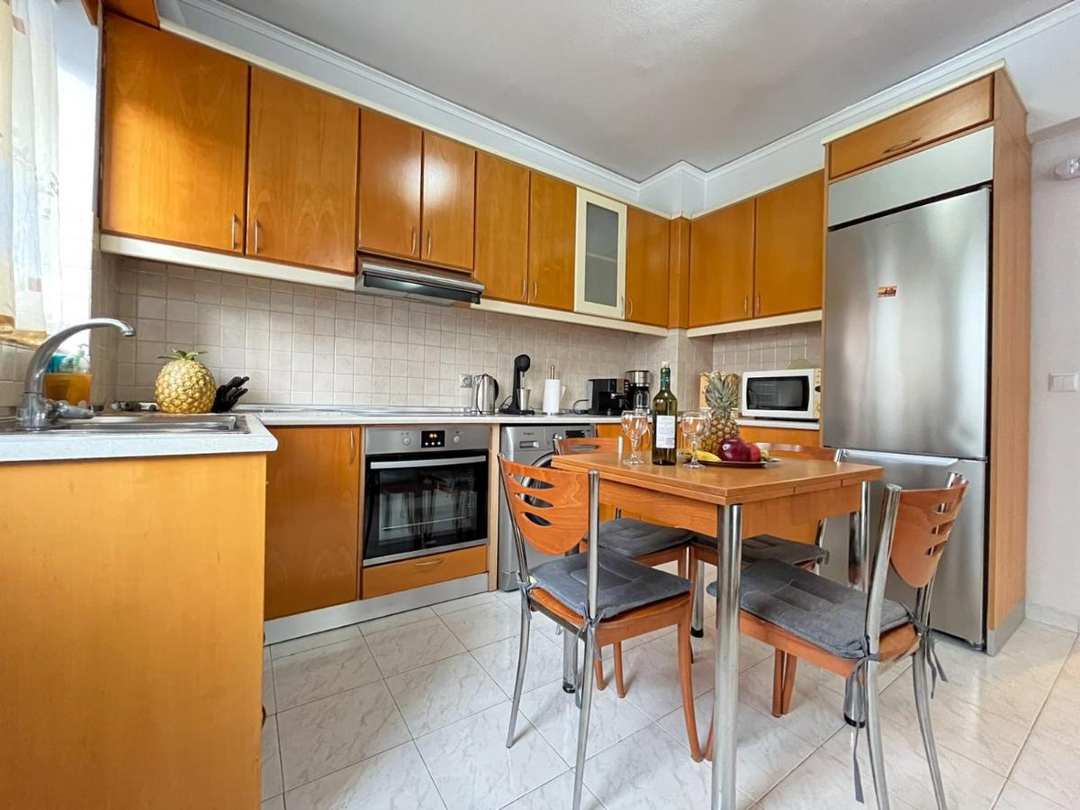 Asiminas lovely house - Housity
