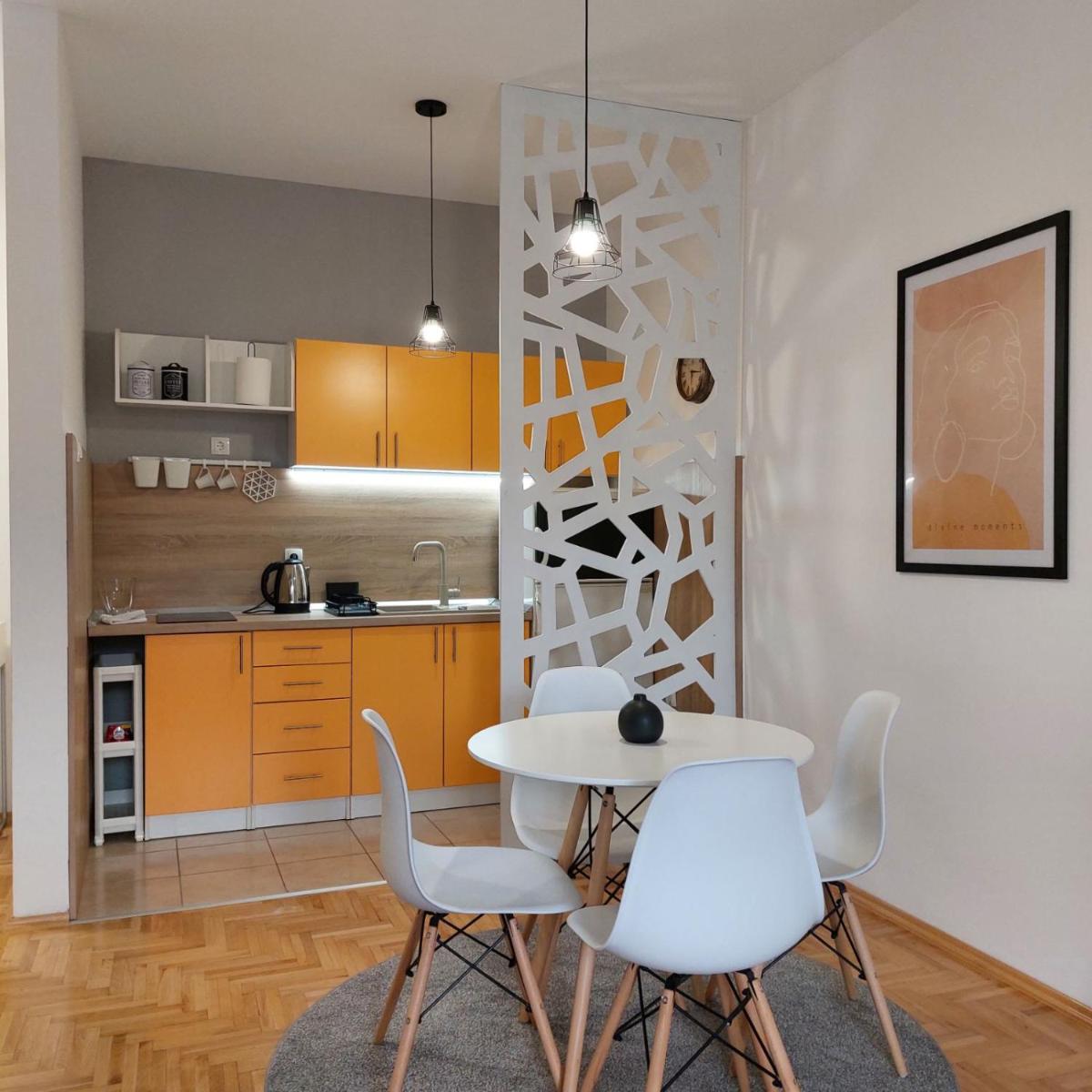 Apartman Divine - Housity
