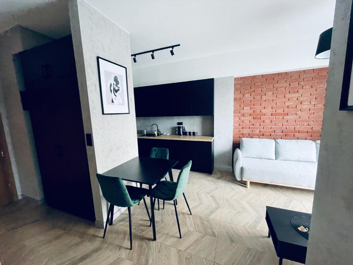 Apartament Róża 1 Zator - 2 km od Energylandii - Housity