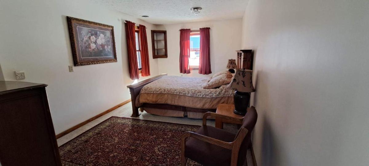 BridgeTree B & B - Housity