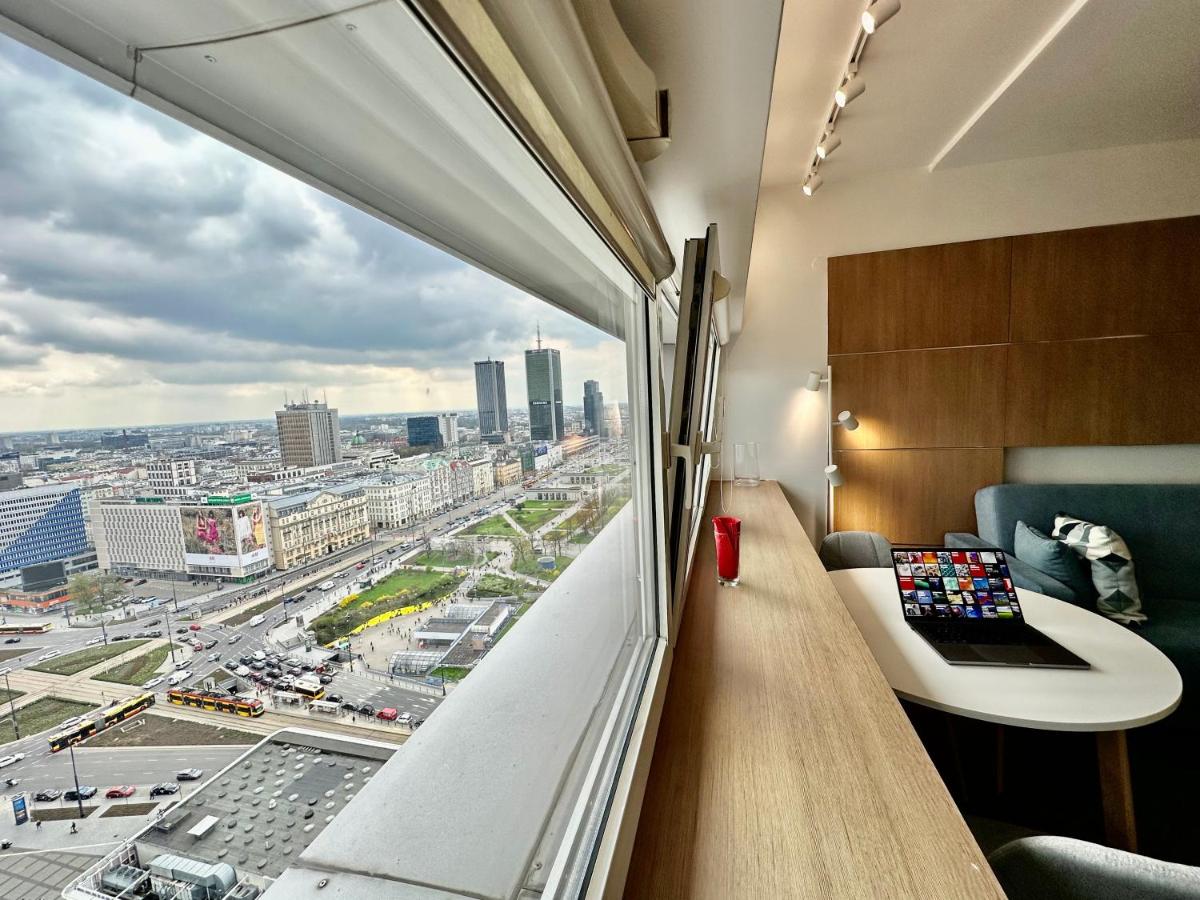 Suitetrails - TOP metro x2 fast WiFi 400 Mbs 70’TV Netflix HBO Max AppleTV+ Disney+