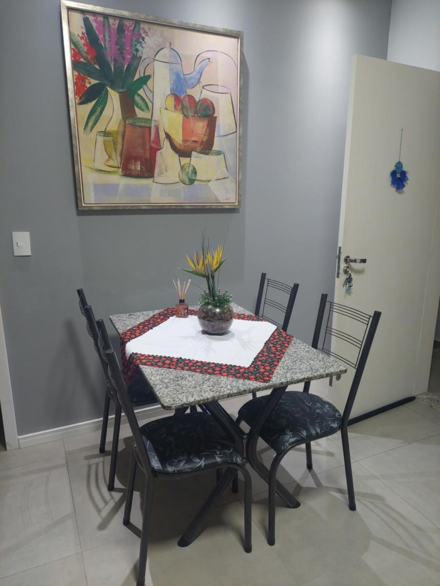 Ótimo apartamento sobreloja com wifi e estacionamento incluso - Hizvo