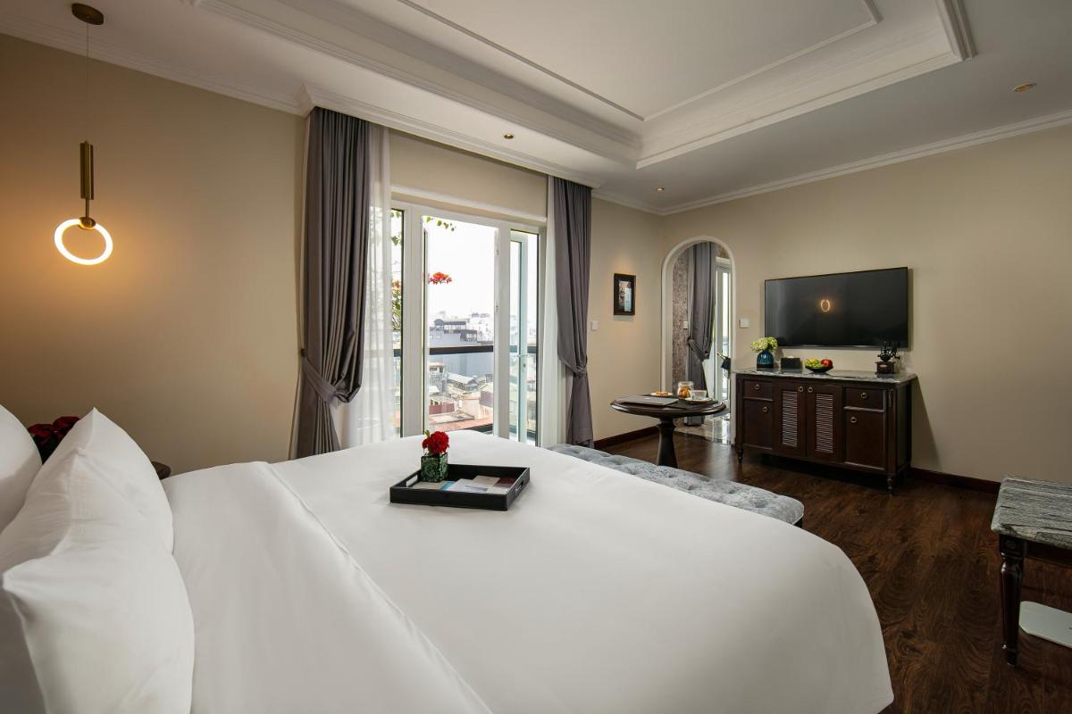 La Mejor Hotel & Sky Bar - Housity