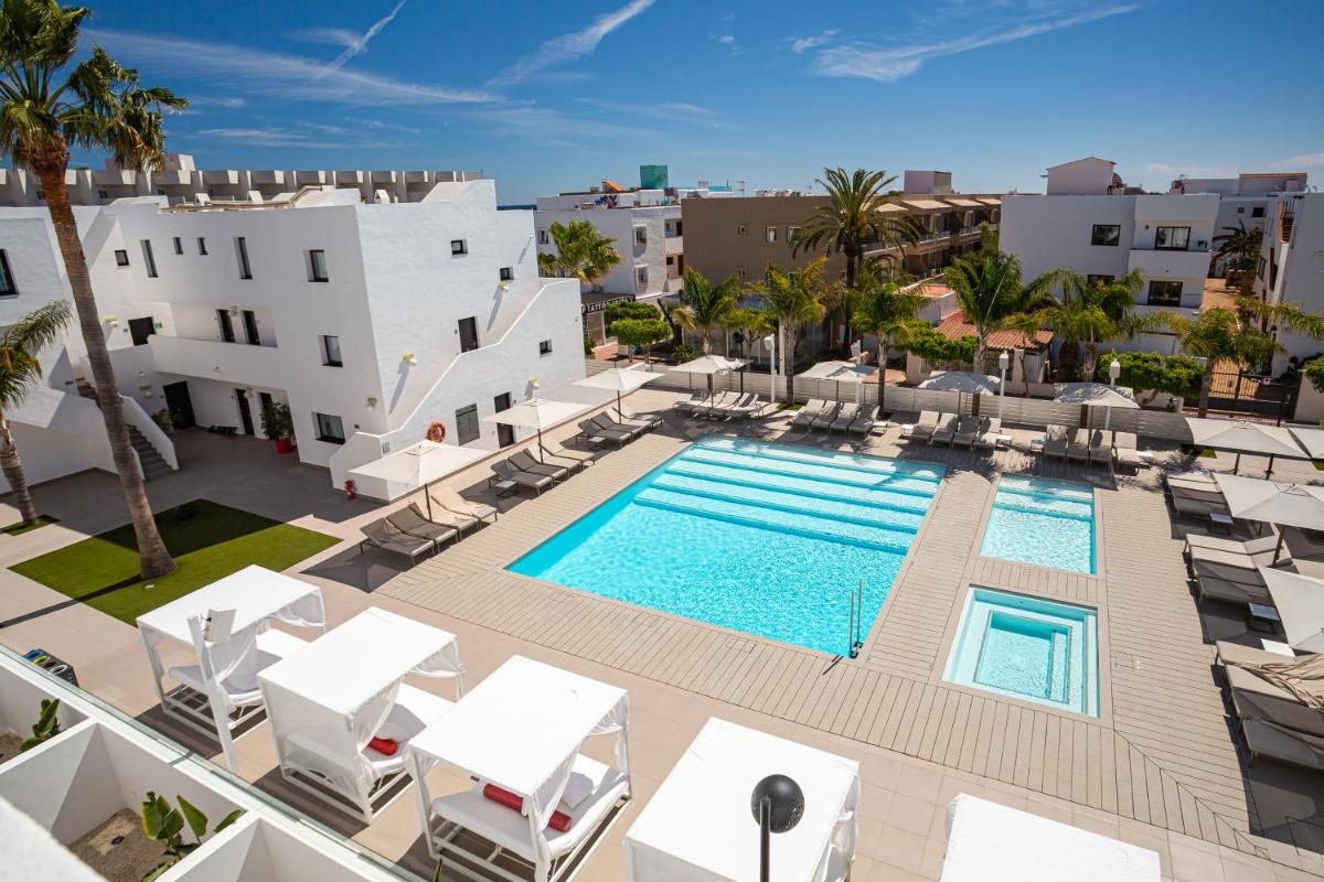 Piscina en o cerca de Migjorn Ibiza Suites & Spa