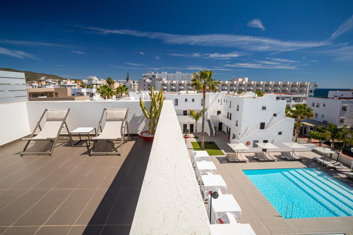 Piscina en o cerca de Migjorn Ibiza Suites & Spa
