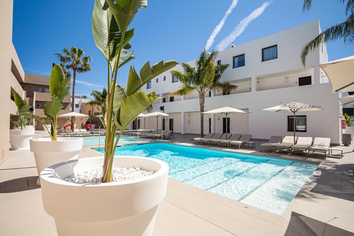 Piscina en o cerca de Migjorn Ibiza Suites & Spa