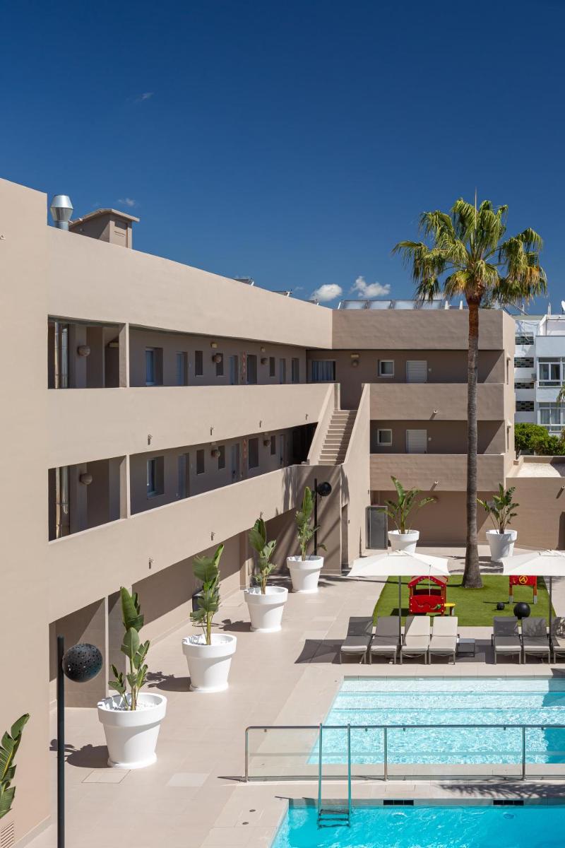 Piscina en o cerca de Migjorn Ibiza Suites & Spa
