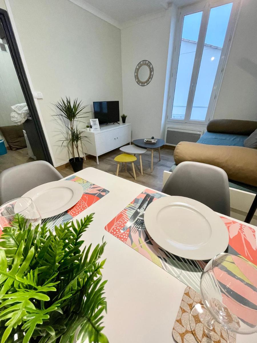 Mon Cozy Cognac - Housity