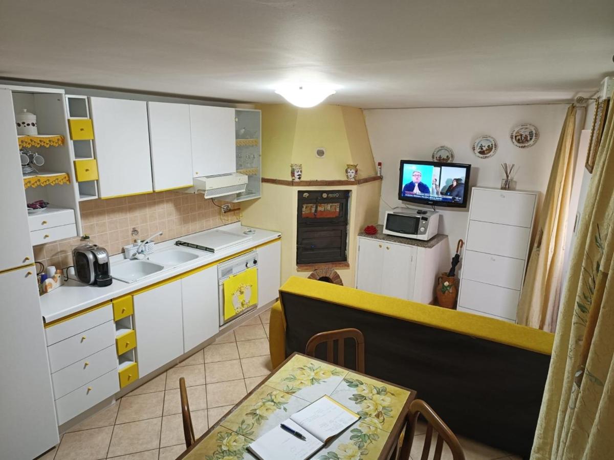 Messina Sicily - Apartment in the Ancient Village - Housity