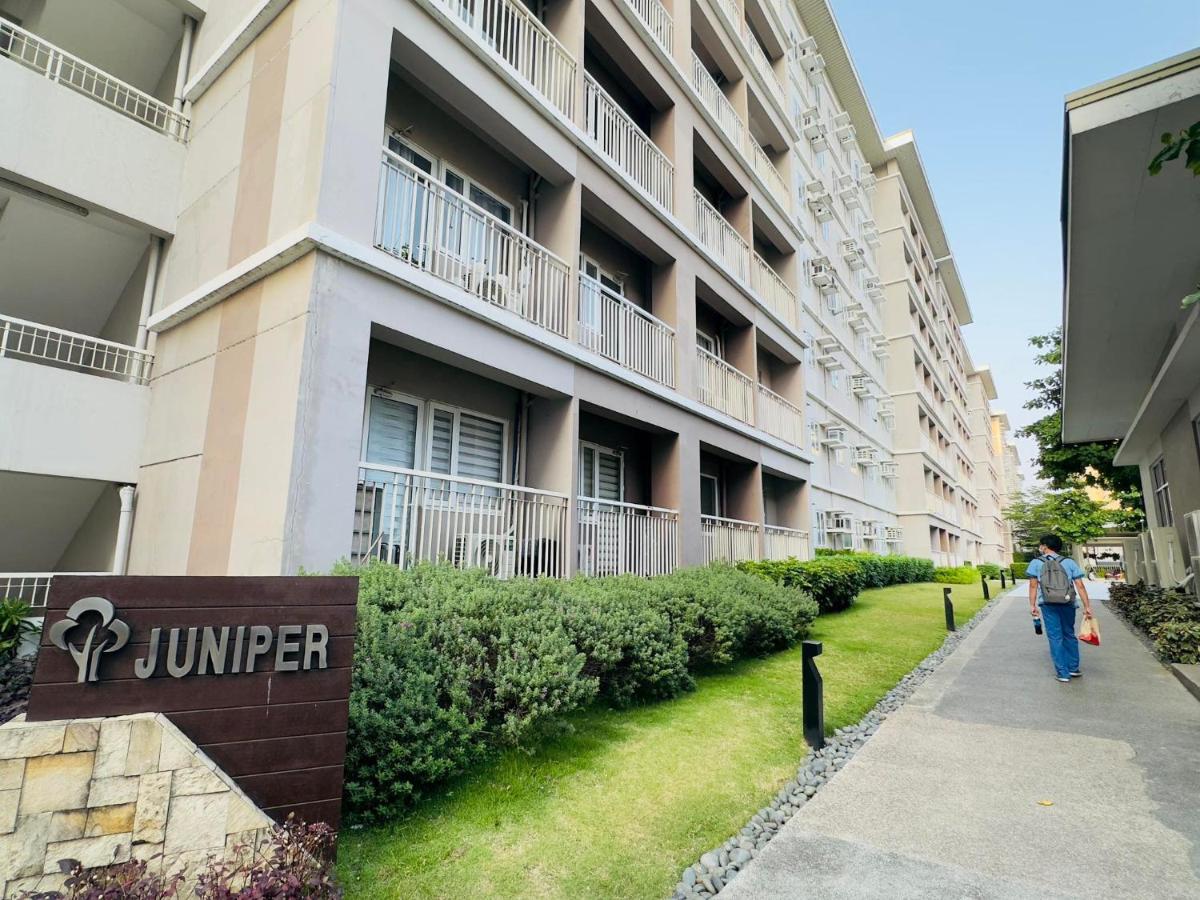 Trees Residences - Tower 11 1BR with Balcony - Housity