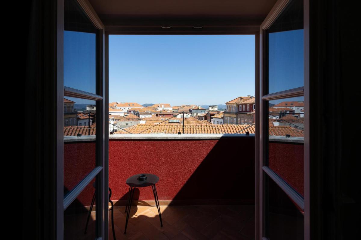 Uma vista geral da montanha ou uma vista da montanha a partir do hotel
