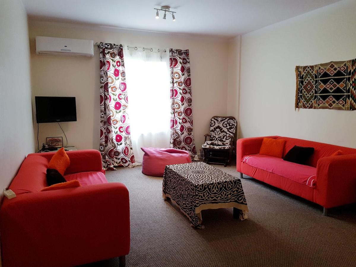 Suitetrails - Modern Apartment in Al Rehab City Center