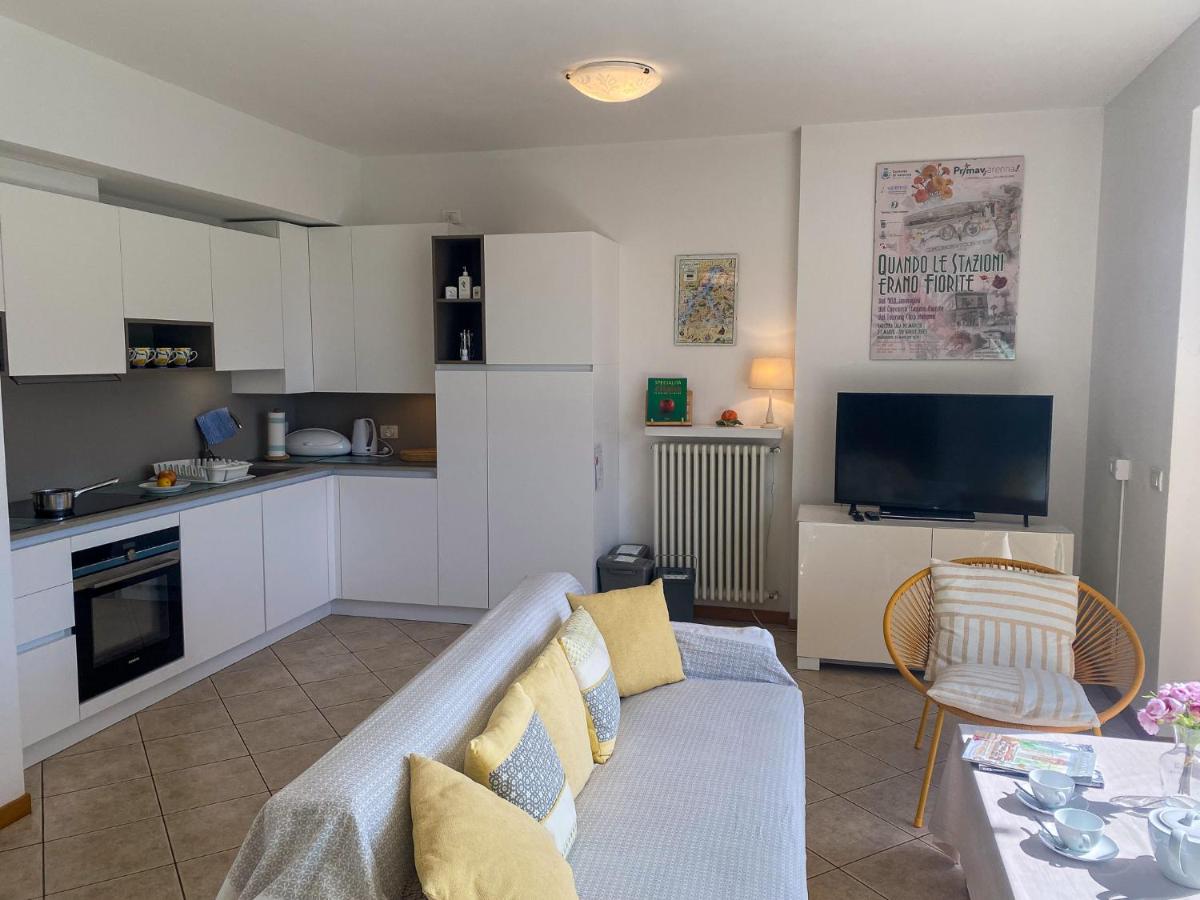 Vista Paradiso I - Garten Ferienwohnung - Housity