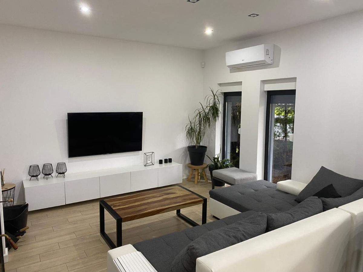 Dom na Polanie - Housity