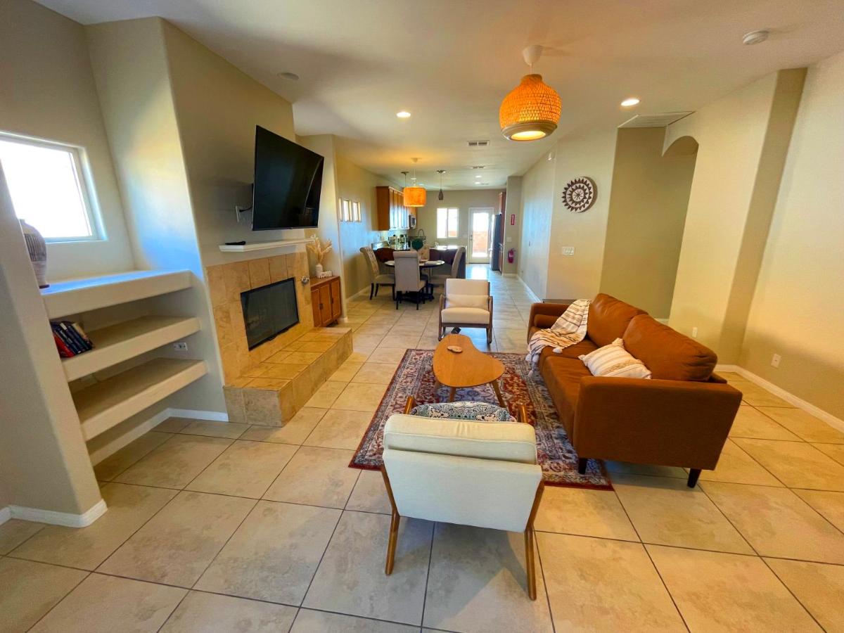 Desert Getaway in Coachella Valley - Housity