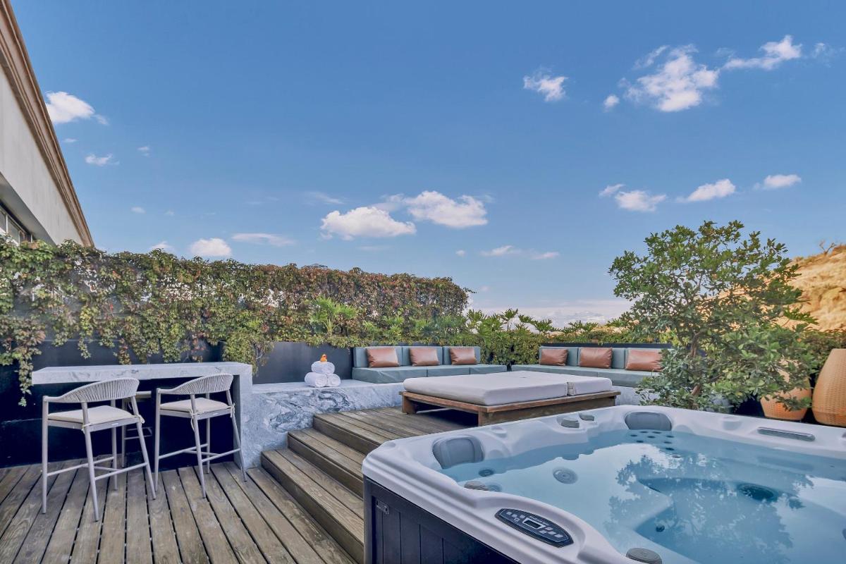 Live Aqua San Miguel de Allende - Housity
