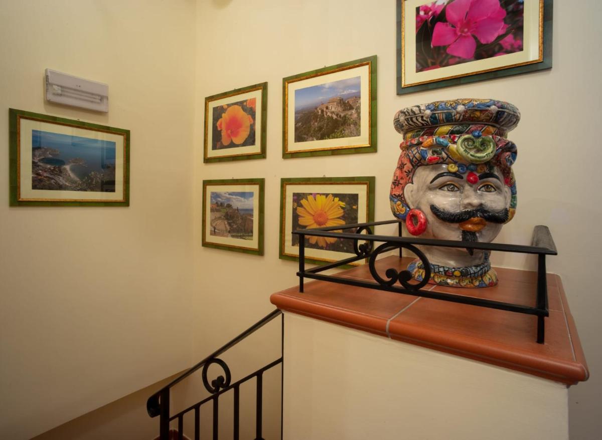 B&B RE TANCREDI - Housity