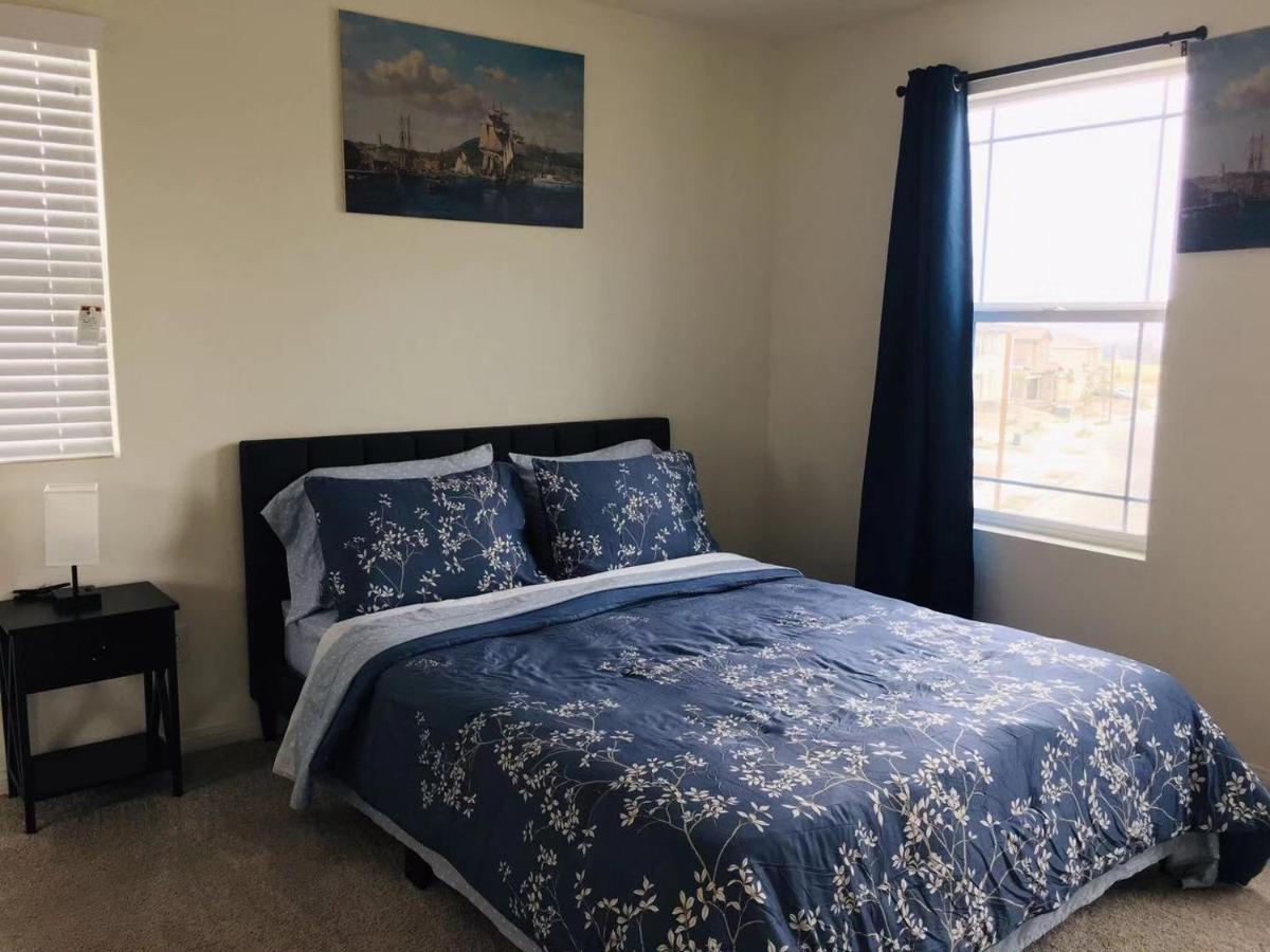 Beautiful family house 6Beds3Baths 7 min to UC R - Housity