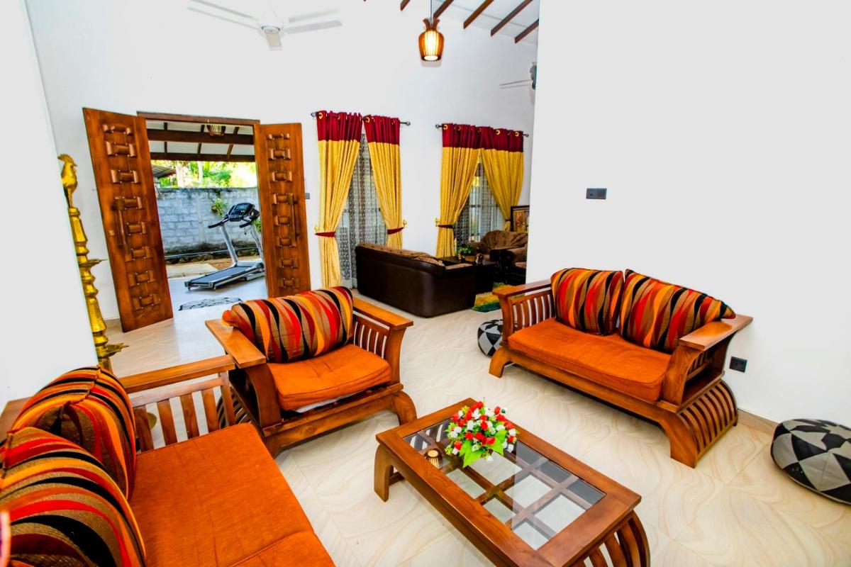 Green Holiday Bungalow - Housity
