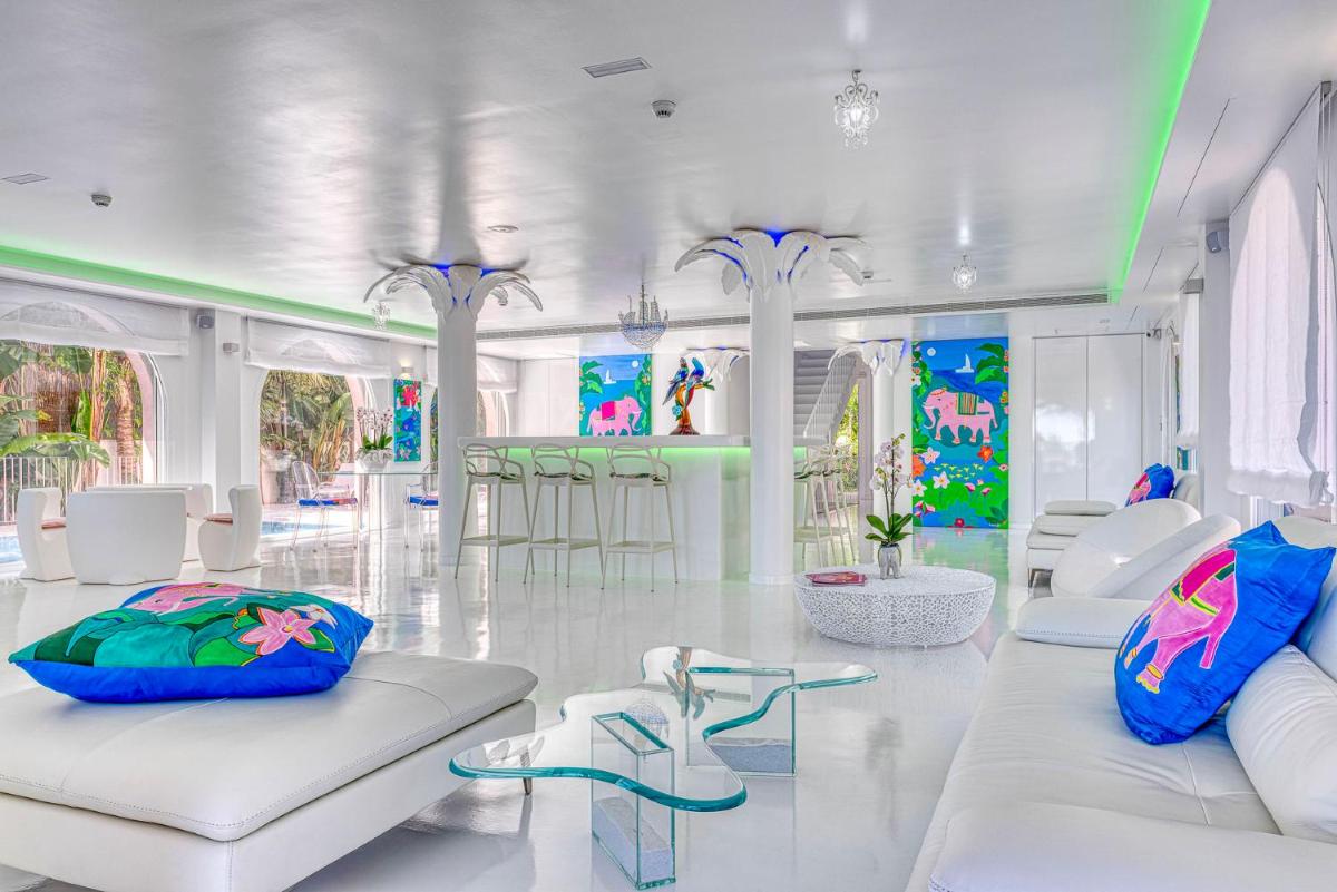 Zona de estar de The Pink Elephant Hotel