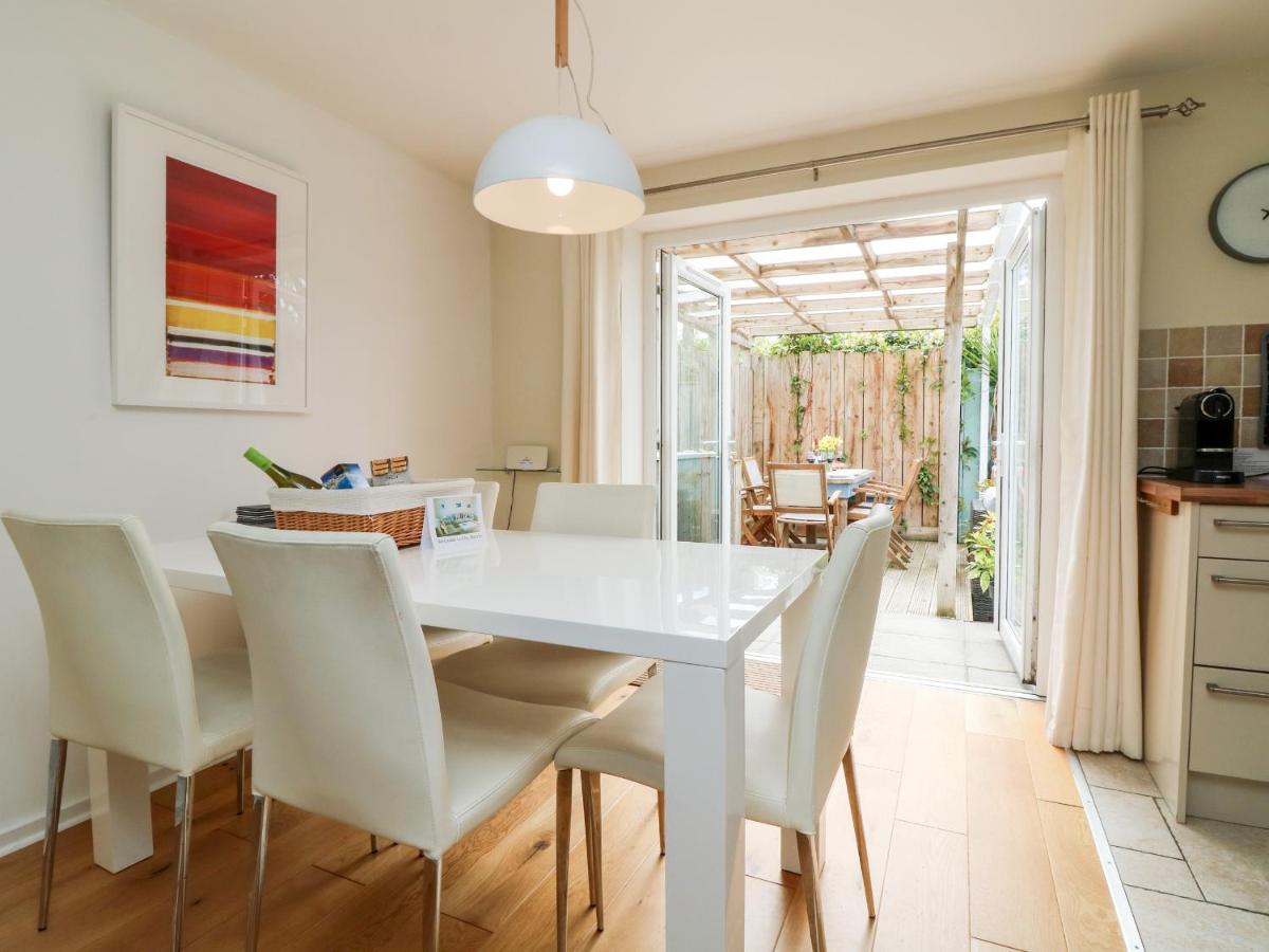 Chy Kerris, Carbis Bay - Housity