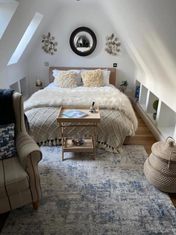 The Captains Quarters - Housity