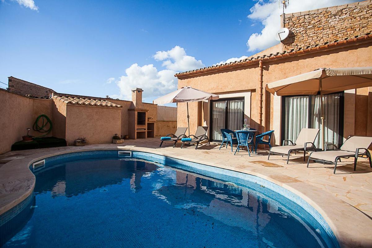 Pool House Marineta - Housity