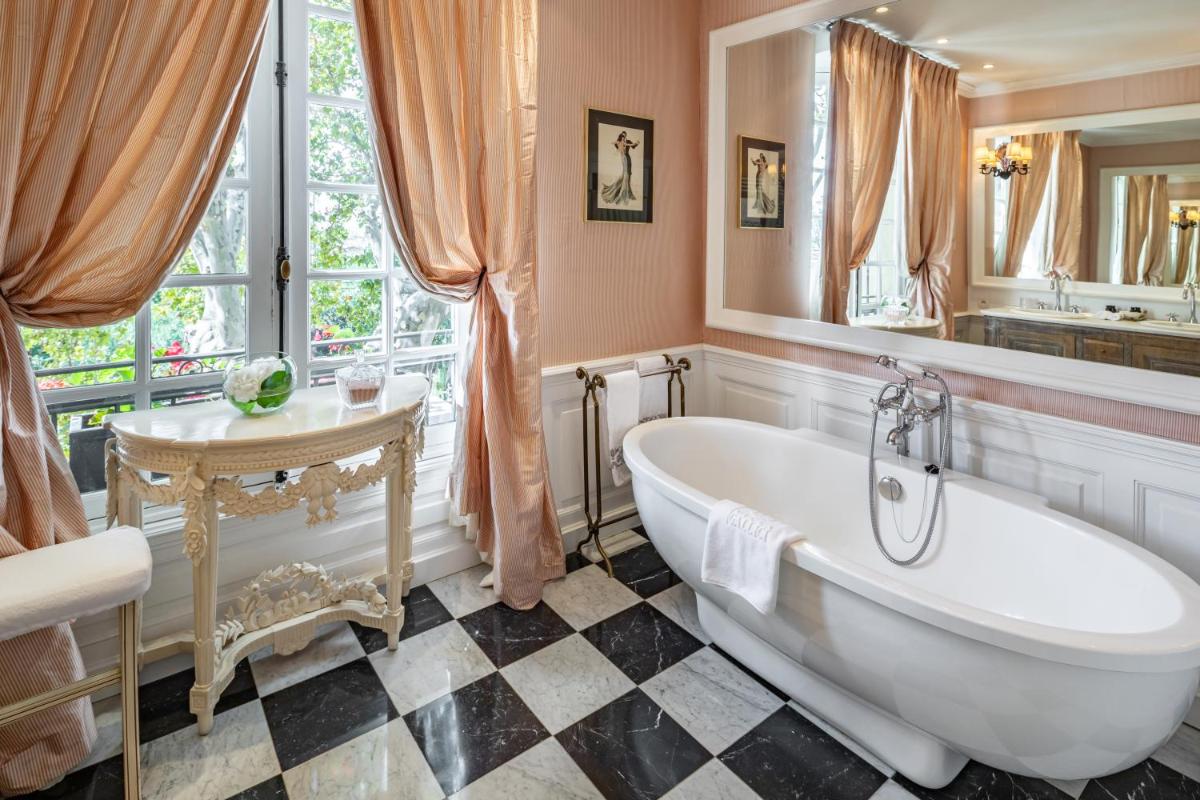 Salle de bains dans l'établissement Villa Gallici Hôtel & Spa