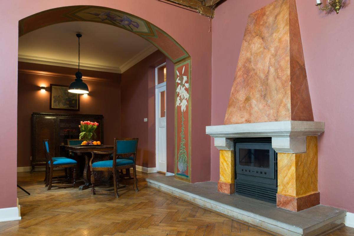 Apartments Rynek Glowny - Housity