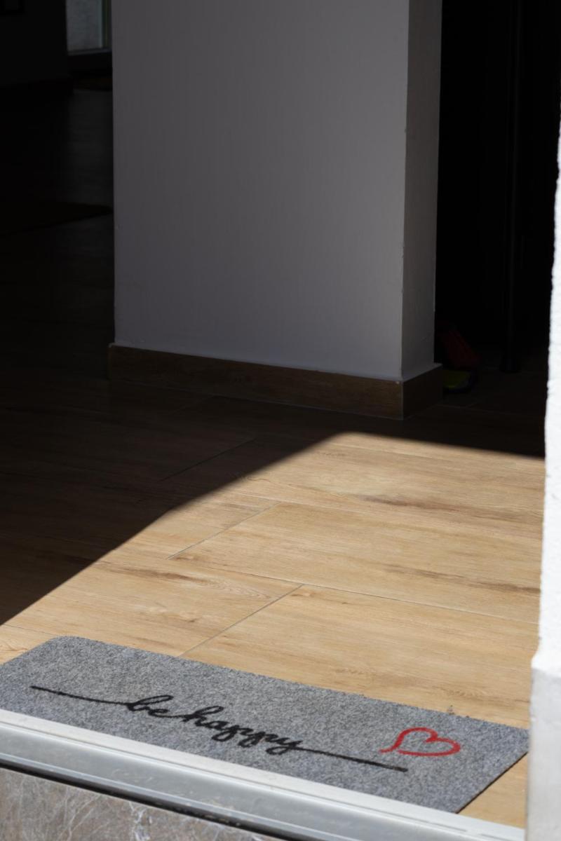 Deluxe Apartment and Studio "Nona Fa" - Housity