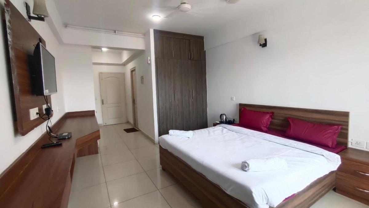Pluto Home's - Housity