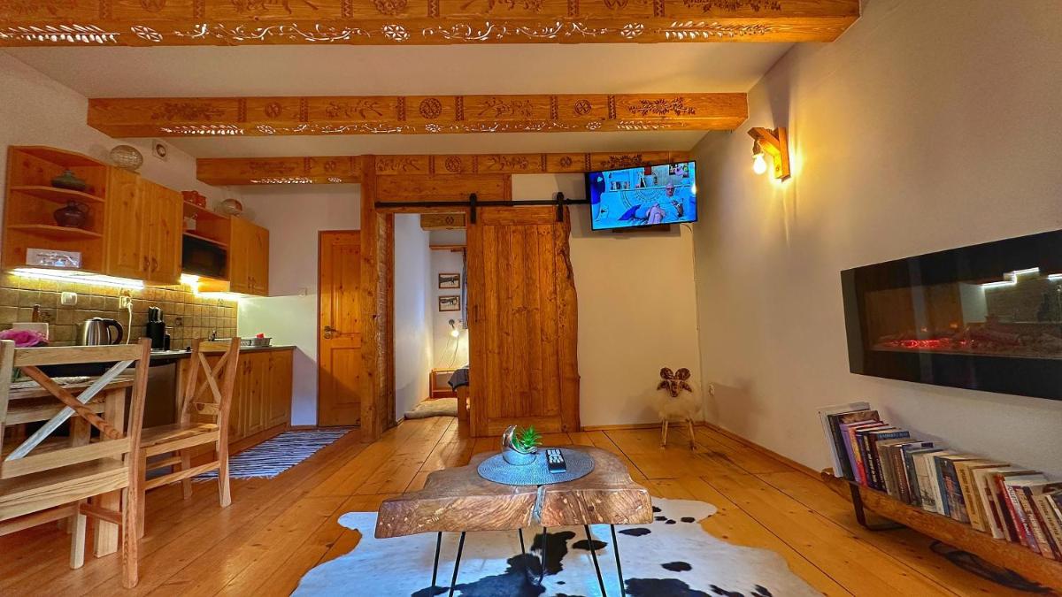 Apartamenty Pod Cisówką - Housity