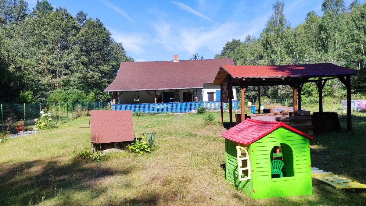 Leśna Chata - Housity