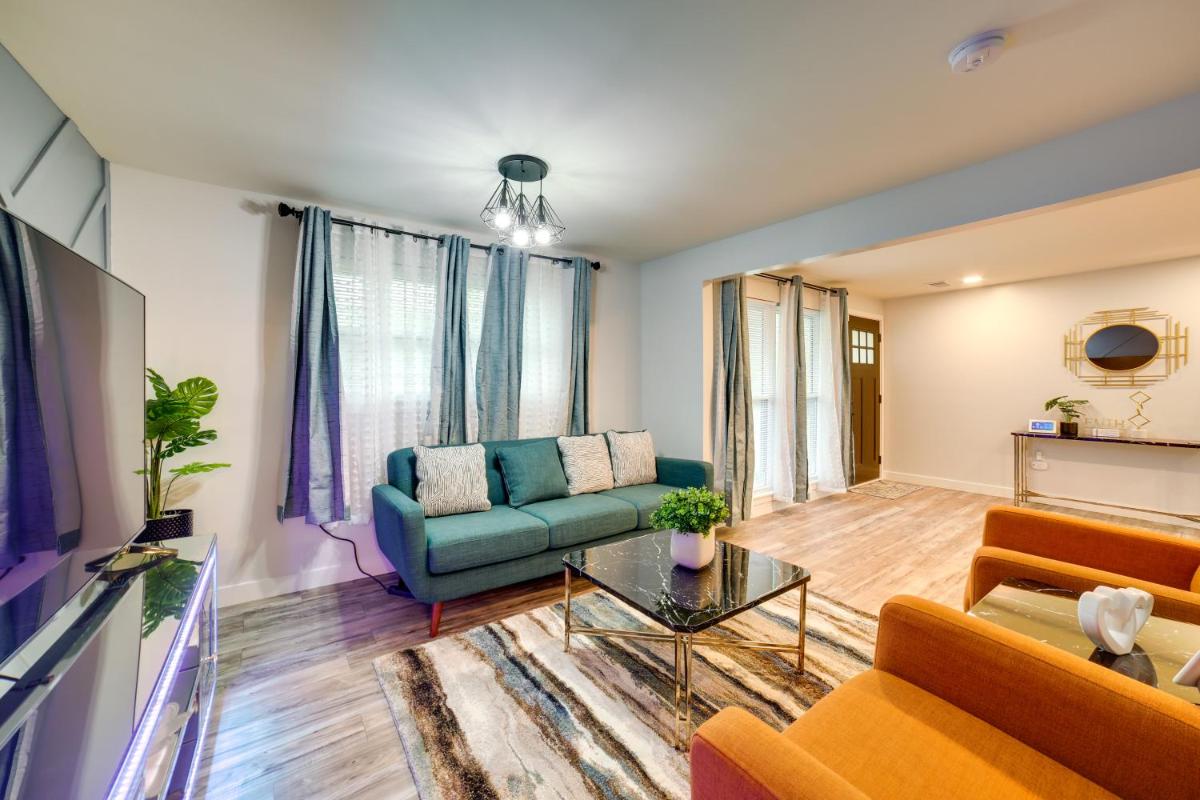 Monroeville Vacation Rental - 2 Mi to Downtown! - Housity