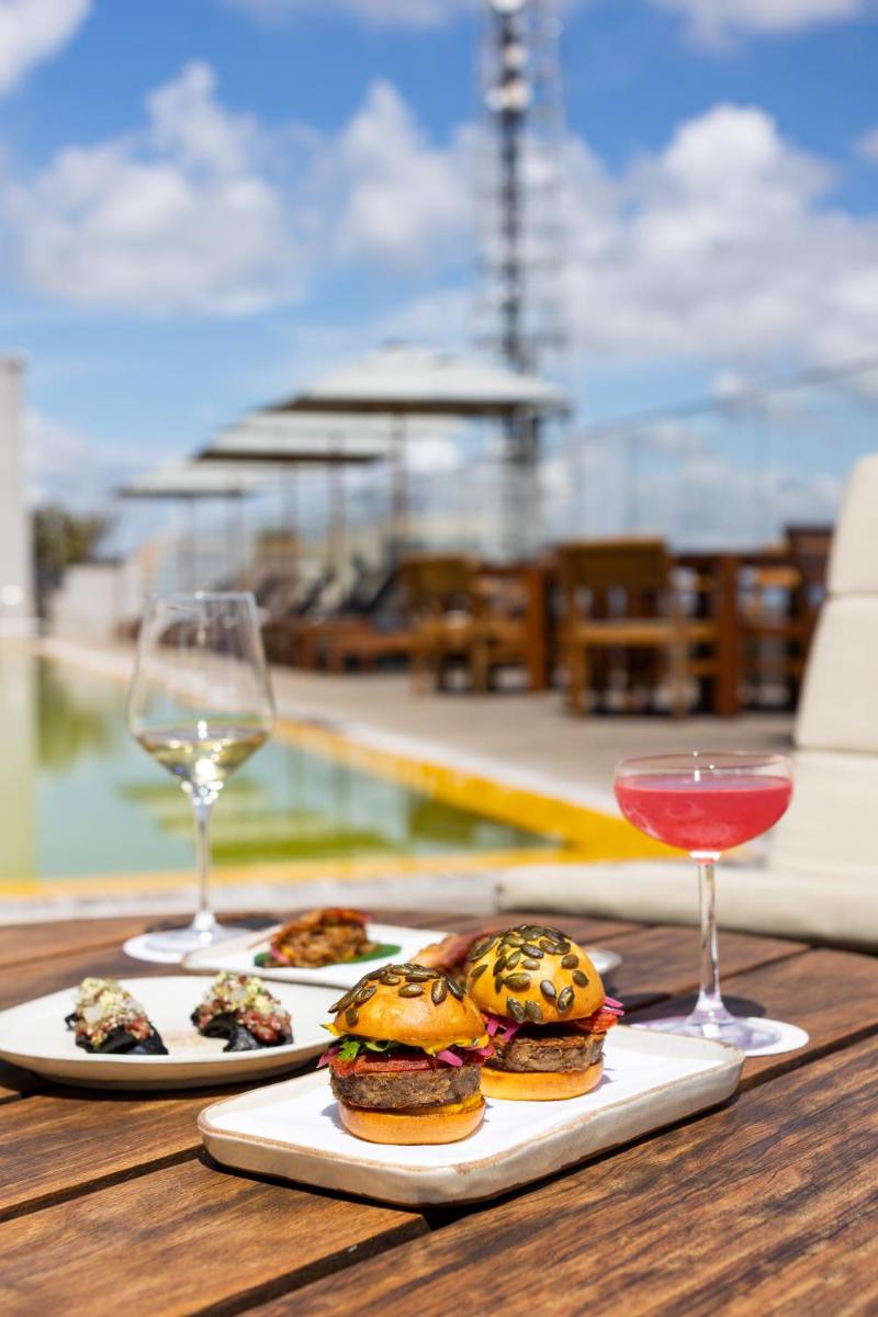 B Hotel Brasilia - Hizvo