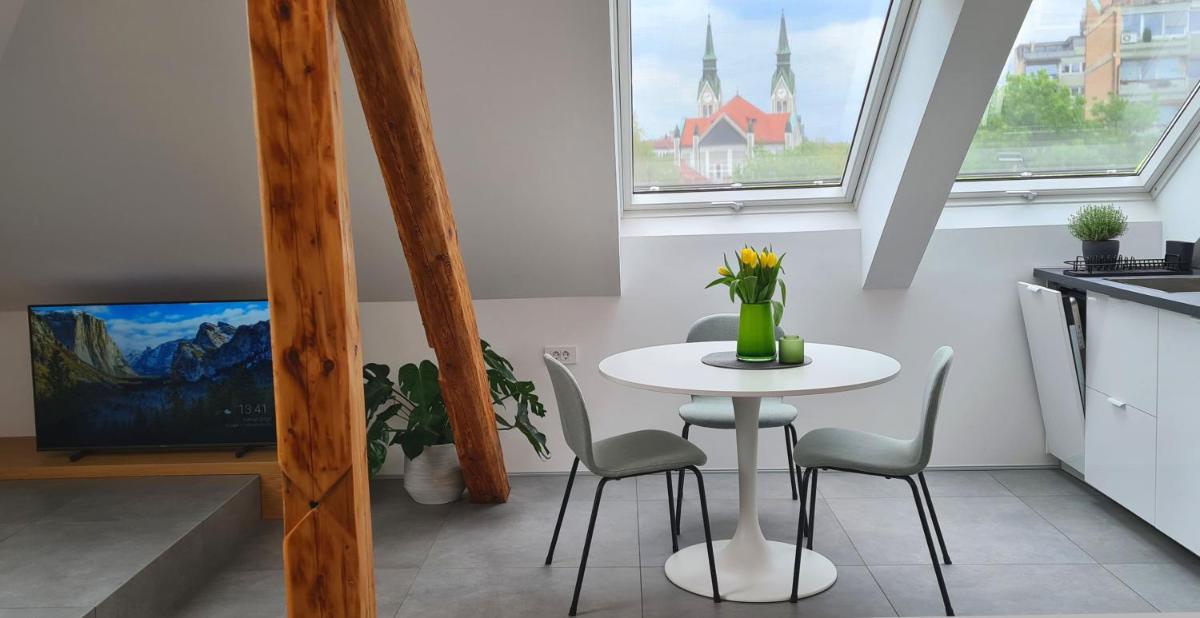 Relax & Enjoy Ljubljana - Housity