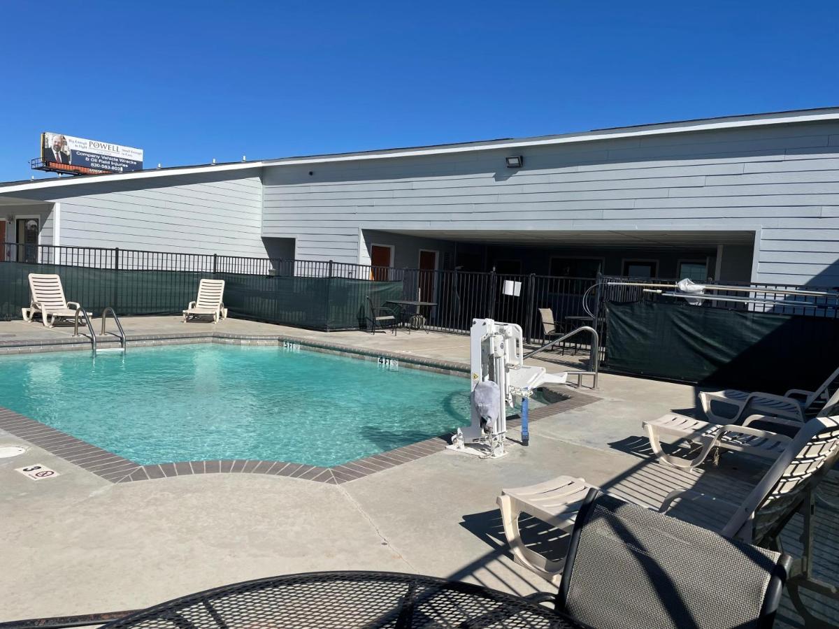 Kenedy Inn and Suites - Housity