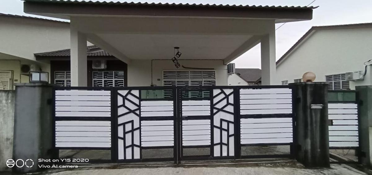 Home Stay Teratak Hereda Family Sg Soi Kuantan Pahang - Housity