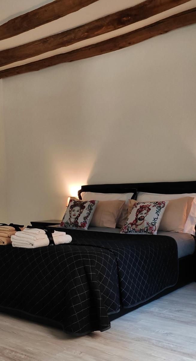 Cesare Home - Housity