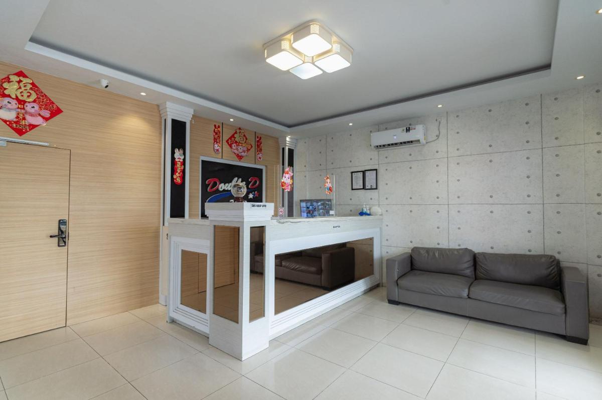 RedDoorz at Nagoya Indah Batam - Housity