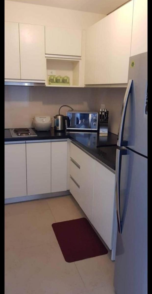 JOH & BONG CONDO UNIT RENTAL-BORACAY OCEANWAY RESIDENCES - Housity