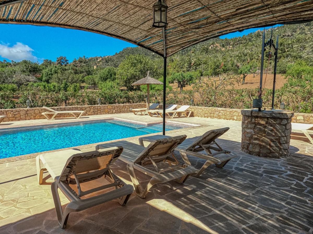 Sa Sinia - Family rural house with pool and mountain views - Housity