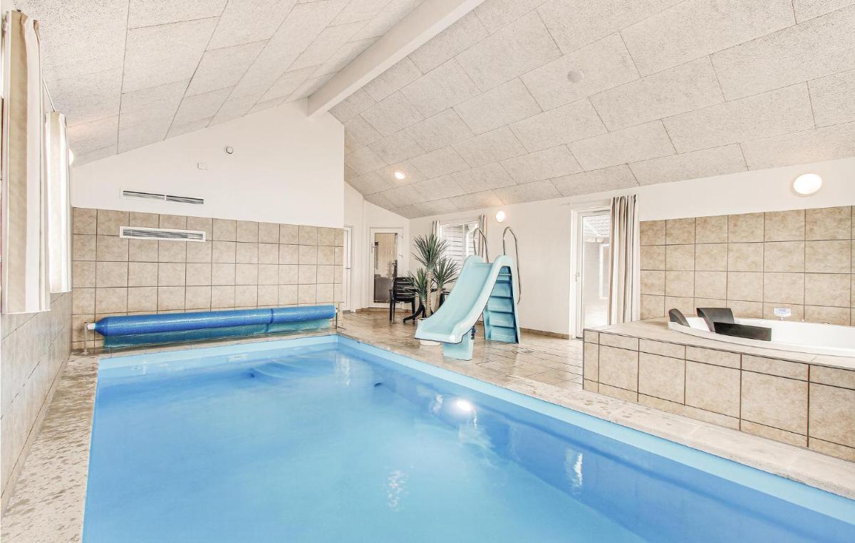 Gorgeous Home In Bogense With Sauna - Housity