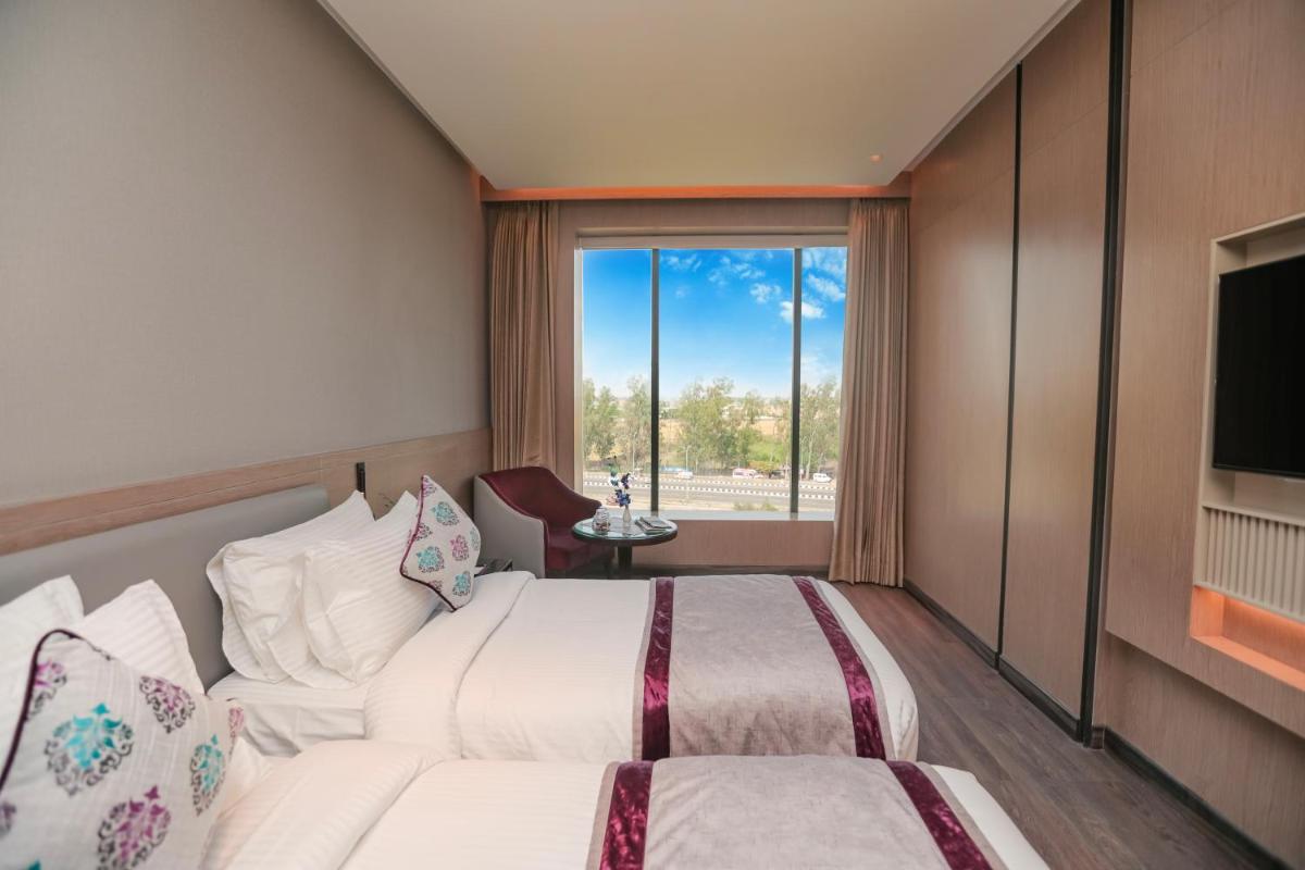Regenta Place Verka Amritsar - Hizvo