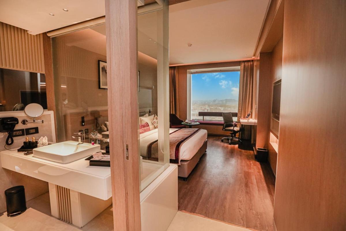 Regenta Place Verka Amritsar - Hizvo