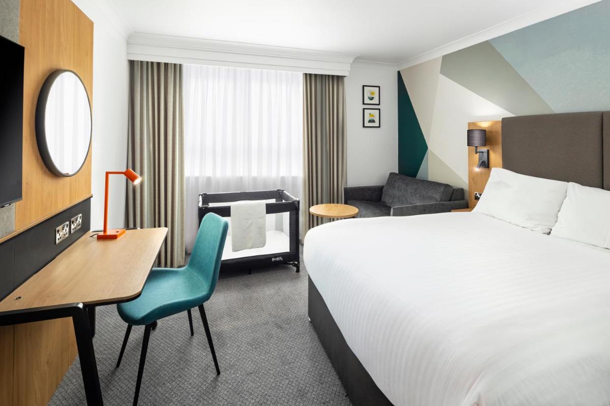 Holiday Inn London-Bexley, an IHG Hotel - Housity