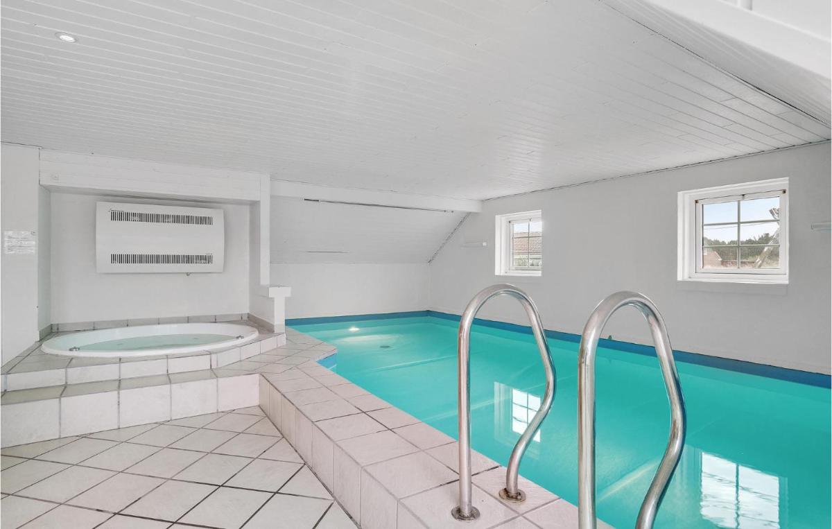 Holiday Home Vester Storetoft Fanø I - Housity